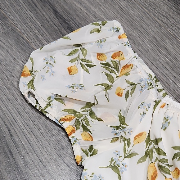 NWOT Japana Rouched Cropped Top - Picture 3 of 8